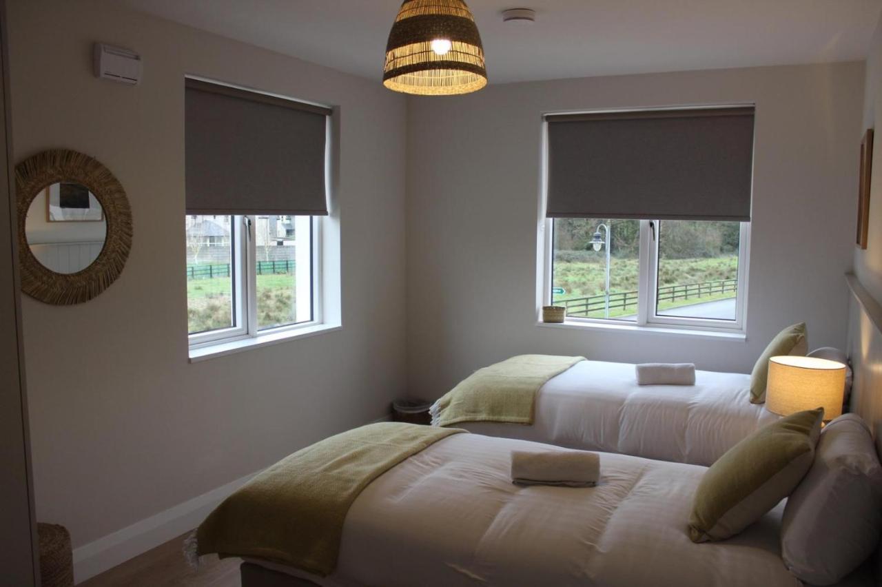 Bunratty West Townhouse Villa Buitenkant foto